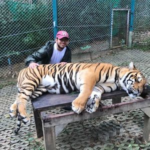 Meet your Posher, Isaac